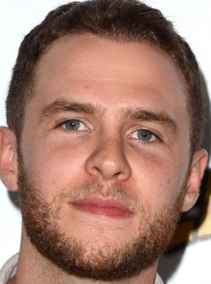 Xai'nyy Iain De Caestecker